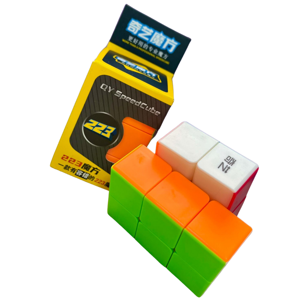 CUBO RUBIK  2X2X3 QIYI  STICKERLEES