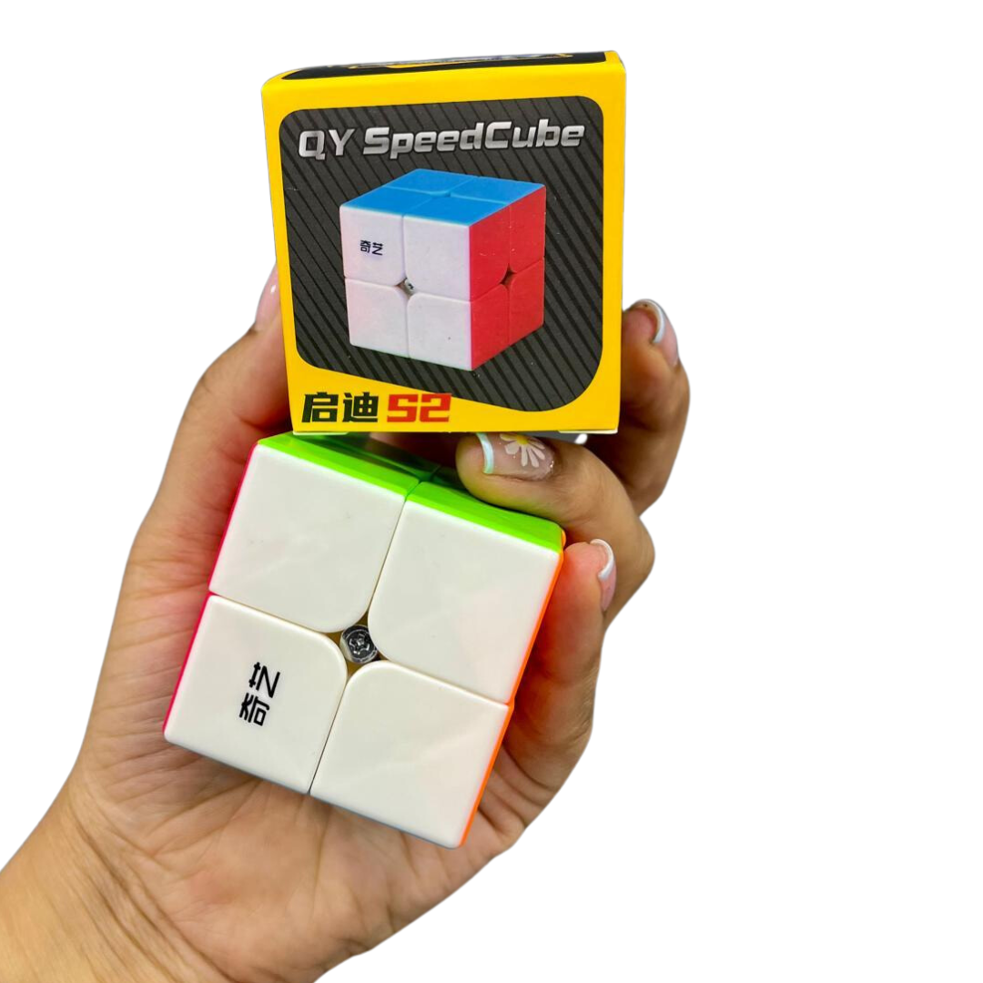 CUBO RUBIK 2x2 QIYI STICKERLESS