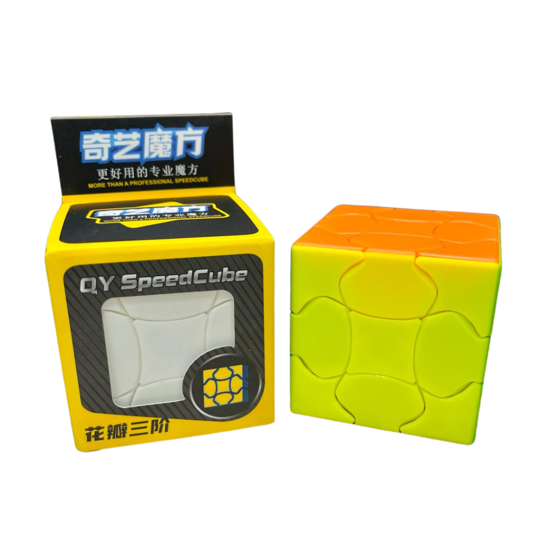 RUBIK 3X3 FLUFFY QIYI STICKERLESSS