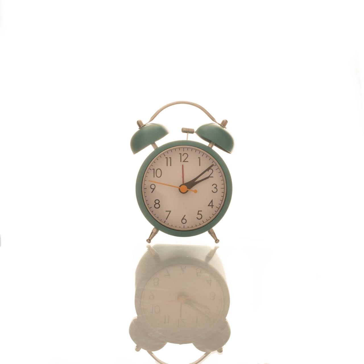 RELOJ DESPERTADOR CAMPANA